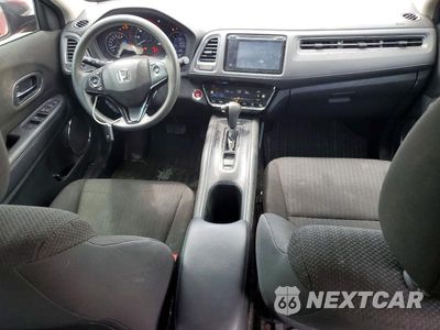 Zdjęcie 8 z 13 samochodu: 2018 HONDA HR-V EX VIN:3CZRU5H50JM717189 - miniatura