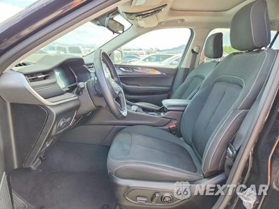 Zdjęcie 7 z 13 samochodu: 2022 JEEP GRAND CHEROKEE L LAREDO VIN:1C4RJJAG0N8613458 - miniatura