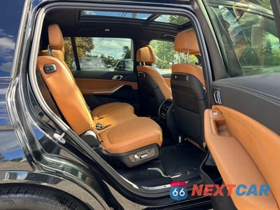 Zdjęcie 6 z 10 samochodu: 2023 BMW X7 XDRIVE40I VIN:5UX23EM0XP9R61216 - miniatura
