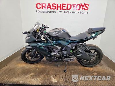 Trzecie zdjęcie samochodu z tyłu: 2016 KAWASAKI ZX636 F VIN:JKBZXJF19GA008469 - miniatura