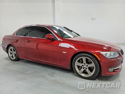 Czwarte zdjęcie samochodu z boku: 2012 BMW 335 I VIN:WBADX7C55CE745408 - miniatura
