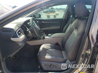 Zdjęcie 7 z 12 samochodu: 2018 TOYOTA CAMRY LE VIN:4T1B11HK4JU639005 - miniatura