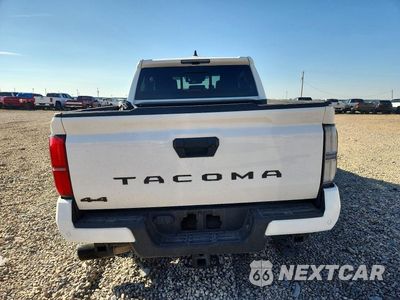 Zdjęcie 6 z 12 samochodu: 2024 TOYOTA TACOMA TRD SPORT VIN:3TYLB5JN3RT036455 - miniatura
