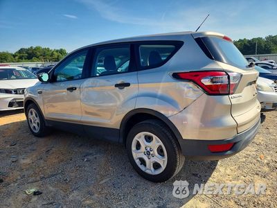 Drugie zdjęcie samochodu z przodu: 2018 FORD ESCAPE S VIN:1FMCU0F71JUD02053 - miniatura