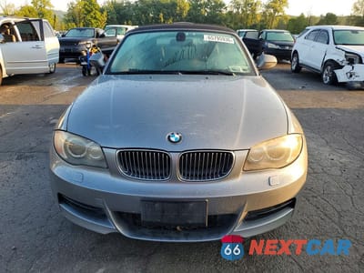 Piąte zdjęcie samochodu w środku: 2010 BMW 135 I VIN:WBAUN9C51AVK41887 - miniatura