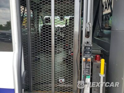 Zdjęcie 10 z 13 samochodu: 2023 FORD TRANSIT T-150 VIN:1FTYE1C82PKA89046 - miniatura
