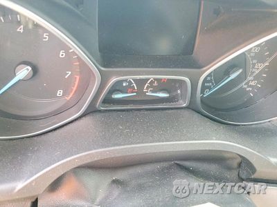 Zdjęcie 9 z 12 samochodu: 2015 FORD ESCAPE SE VIN:1FMCU9G98FUA54217 - miniatura
