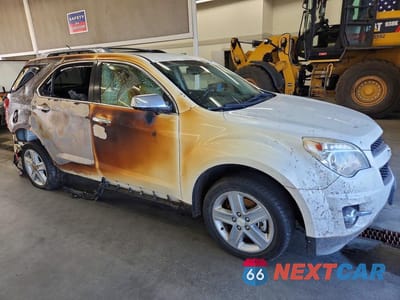 Czwarte zdjęcie samochodu z boku: 2014 CHEVROLET EQUINOX LTZ VIN:1GNFLHEK6EZ107252 - miniatura