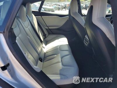 Zdjęcie 10 z 12 samochodu: 2016 TESLA MODEL S VIN:5YJSA1E28GF133283 - miniatura