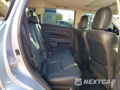 Zdjęcie 11 z 13 samochodu: 2016 MITSUBISHI OUTLANDER SE VIN:JA4AZ3A36GZ015235 - miniatura