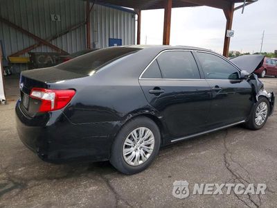 Trzecie zdjęcie samochodu z tyłu: 2014 TOYOTA CAMRY LE VIN:4T1BF1FK0EU414722 - miniatura