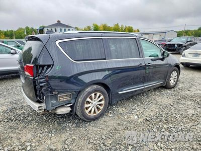 Trzecie zdjęcie samochodu z tyłu: 2019 CHRYSLER PACIFICA TOURING L VIN:2C4RC1BG0KR540097 - miniatura