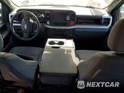 Zdjęcie 8 z 14 samochodu: 2023 FORD F350 SUPER DUTY VIN:1FT8W3BA2PED52521 - miniatura