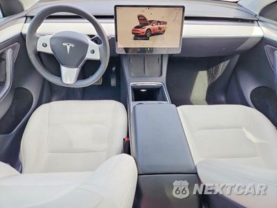 Zdjęcie 8 z 14 samochodu: 2022 TESLA MODEL Y VIN:7SAYGDEEXNF533544 - miniatura