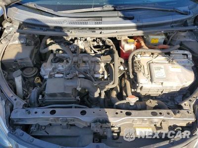Zdjęcie 12 z 13 samochodu: 2016 TOYOTA PRIUS C ONE VIN:JTDKDTB34G1122631 - miniatura