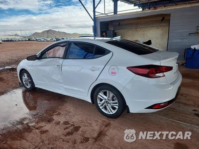 Drugie zdjęcie samochodu z przodu: 2020 HYUNDAI ELANTRA VALUE EDITION VIN:5NPD84LF5LH587000 - miniatura