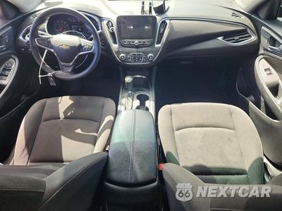 Zdjęcie 8 z 12 samochodu: 2020 CHEVROLET MALIBU LT VIN:1G1ZD5ST6LF015225 - miniatura