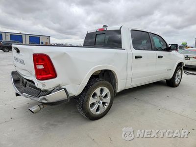 Trzecie zdjęcie samochodu z tyłu: 2025 RAM 1500 BIG HORN/LONE STAR VIN:1C6RREFP8SN770197 - miniatura