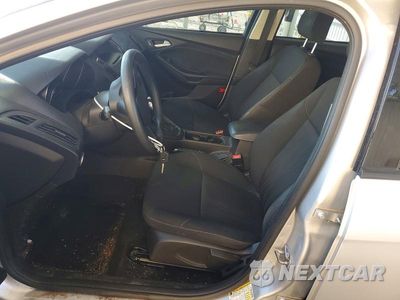 Zdjęcie 7 z 12 samochodu: 2016 FORD FOCUS SE VIN:1FADP3F23GL404254 - miniatura