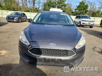 Piąte zdjęcie samochodu w środku: 2017 FORD FOCUS S VIN:1FADP3E21HL261940 - miniatura