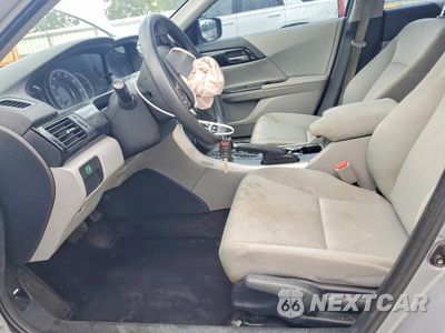 Zdjęcie 7 z 13 samochodu: 2016 HONDA ACCORD LX VIN:1HGCR2F37GA121789 - miniatura