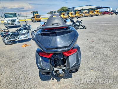 Czwarte zdjęcie samochodu z boku: 2023 HONDA GL1800 D VIN:JH2SC7952PK500299 - miniatura