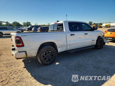 Trzecie zdjęcie samochodu z tyłu: 2023 RAM 1500 LARAMIE VIN:1C6RRERT7PN633719 - miniatura
