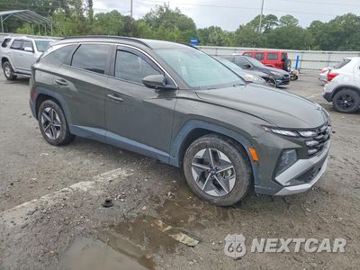 Czwarte zdjęcie samochodu z boku: 2025 HYUNDAI TUCSON SEL VIN:5NMJB3DE6SH449756 - miniatura