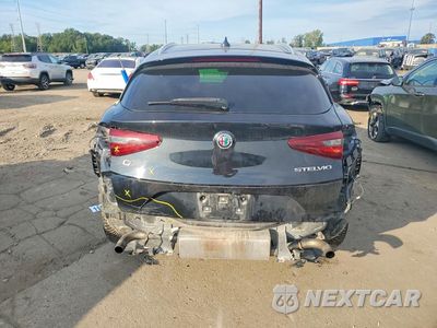 Zdjęcie 6 z 13 samochodu: 2021 ALFA ROMEO STELVIO TI VIN:ZASPAKBN6M7D18595 - miniatura