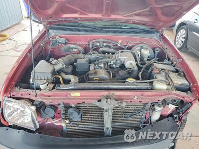 Zdjęcie 11 z 13 samochodu: 2002 TOYOTA TACOMA BASE VIN:5TENL42N62Z095177 - miniatura