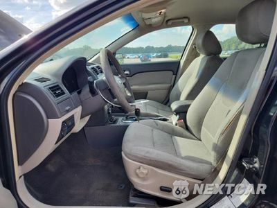 Zdjęcie 7 z 12 samochodu: 2011 FORD FUSION SE VIN:3FAHP0HA0BR125214 - miniatura