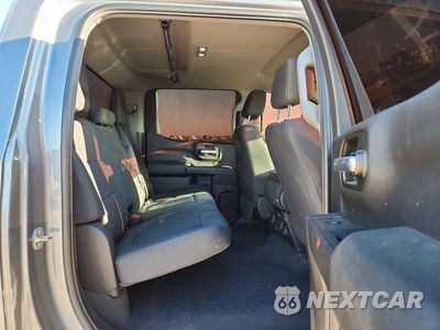 Zdjęcie 10 z 12 samochodu: 2021 CHEVROLET SILVERADO K1500 TRAIL BOSS CUSTOM VIN:3GCPYCEL1MG114263 - miniatura