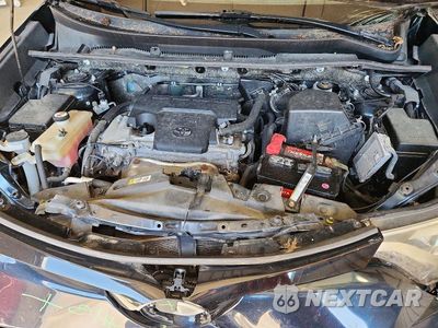 Zdjęcie 12 z 13 samochodu: 2018 TOYOTA RAV4 SE VIN:JTMJFREV3JJ743758 - miniatura