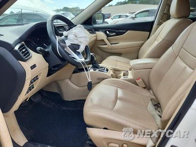 Zdjęcie 7 z 14 samochodu: 2019 NISSAN ROGUE SL VIN:5N1AT2MV5KC831746 - miniatura