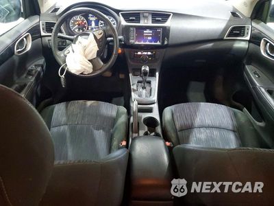 Zdjęcie 8 z 13 samochodu: 2019 NISSAN SENTRA SV VIN:3N1AB7AP8KY359997 - miniatura
