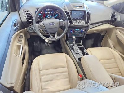 Zdjęcie 8 z 12 samochodu: 2017 FORD ESCAPE TITANIUM VIN:1FMCU0JD9HUD84752 - miniatura