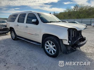 Czwarte zdjęcie samochodu z boku: 2013 GMC YUKON XL DENALI VIN:1GKS2MEF5DR177074 - miniatura