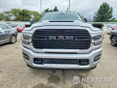 Piąte zdjęcie samochodu w środku: 2024 RAM 2500 LARAMIE VIN:3C6UR5FJ4RG328686 - miniatura