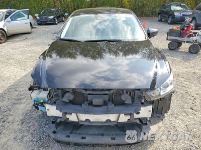 Piąte zdjęcie samochodu w środku: 2017 MAZDA 6 TOURING VIN:JM1GL1V55H1104747 - miniatura