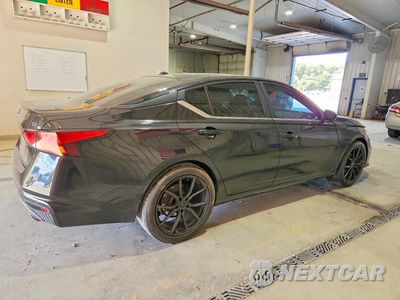 Trzecie zdjęcie samochodu z tyłu: 2020 NISSAN ALTIMA SR VIN:1N4BL4CV1LC141831 - miniatura