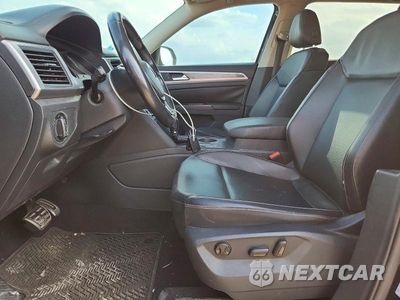 Zdjęcie 7 z 13 samochodu: 2018 VOLKSWAGEN ATLAS SE VIN:1V2FR2CA8JC555597 - miniatura