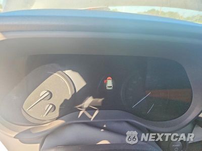 Zdjęcie 9 z 14 samochodu: 2026 TOYOTA SIENNA XLE 8-PASSENGER VIN:5TDYRKEC2TS303869 - miniatura