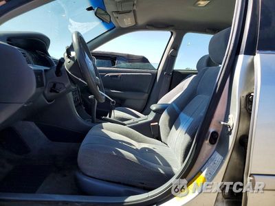 Zdjęcie 7 z 13 samochodu: 2000 TOYOTA CAMRY LE VIN:JT2BG28K4Y0504108 - miniatura