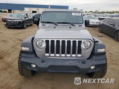 Piąte zdjęcie samochodu w środku: 2018 JEEP WRANGLER UNLIMITED SPORT VIN:1C4HJXDN1JW145156 - miniatura
