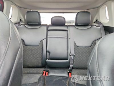 Zdjęcie 10 z 13 samochodu: 2019 JEEP COMPASS LATITUDE VIN:3C4NJDBB7KT753992 - miniatura