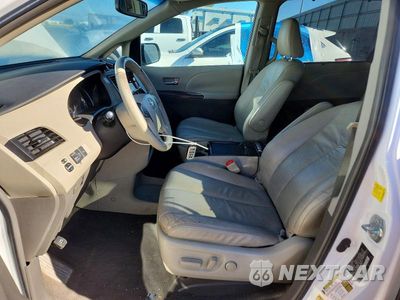 Zdjęcie 7 z 14 samochodu: 2011 TOYOTA SIENNA XLE 7-PASSENGER VIN:5TDDK3DC3BS004643 - miniatura