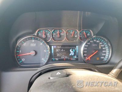 Zdjęcie 9 z 13 samochodu: 2018 CHEVROLET TAHOE C1500 LT VIN:1GNSCBKC5JR371002 - miniatura