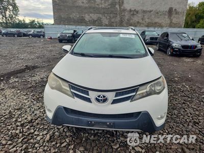 Piąte zdjęcie samochodu w środku: 2015 TOYOTA RAV4 XLE VIN:2T3RFREV2FW373768 - miniatura