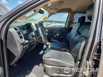 Zdjęcie 7 z 12 samochodu: 2021 RAM 3500 LARAMIE VIN:3C63R3JL2MG505916 - miniatura