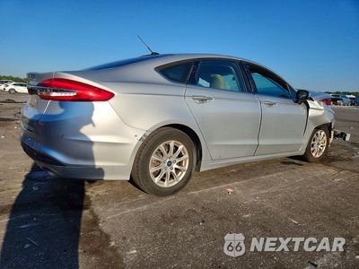 Trzecie zdjęcie samochodu z tyłu: 2017 FORD FUSION S VIN:3FA6P0G79HR328026 - miniatura